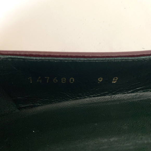 GUCCI Ballet Flat Burgundy Red Velvet Velour Round Toe Gold Buckle Equestrian 9 - Picture 10 of 14